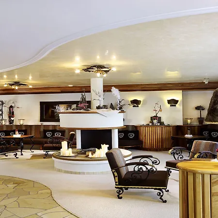 Alpenfriede Hotel 4*