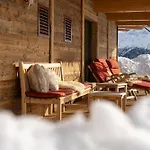 Hotel Alpenfriede 4*