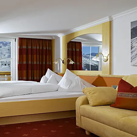 Alpenfriede فندق