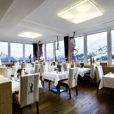 Hotel Alpenfriede Sölden
